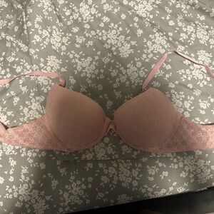 Elegant Pink Lace Bra